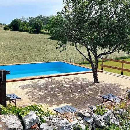 Holiday home Le Lot 4 Etoiles Parc 1ha 2 Piscines Et